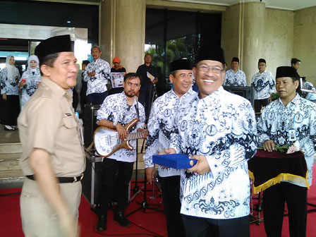 Pencarian PGRI Kab. Luwu Utara - Persatuan Guru Republik Indonesia Cabang Kab. Luwu Utara